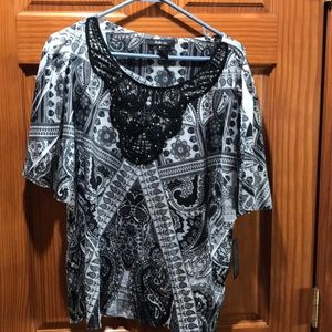 Black and gray blouse.